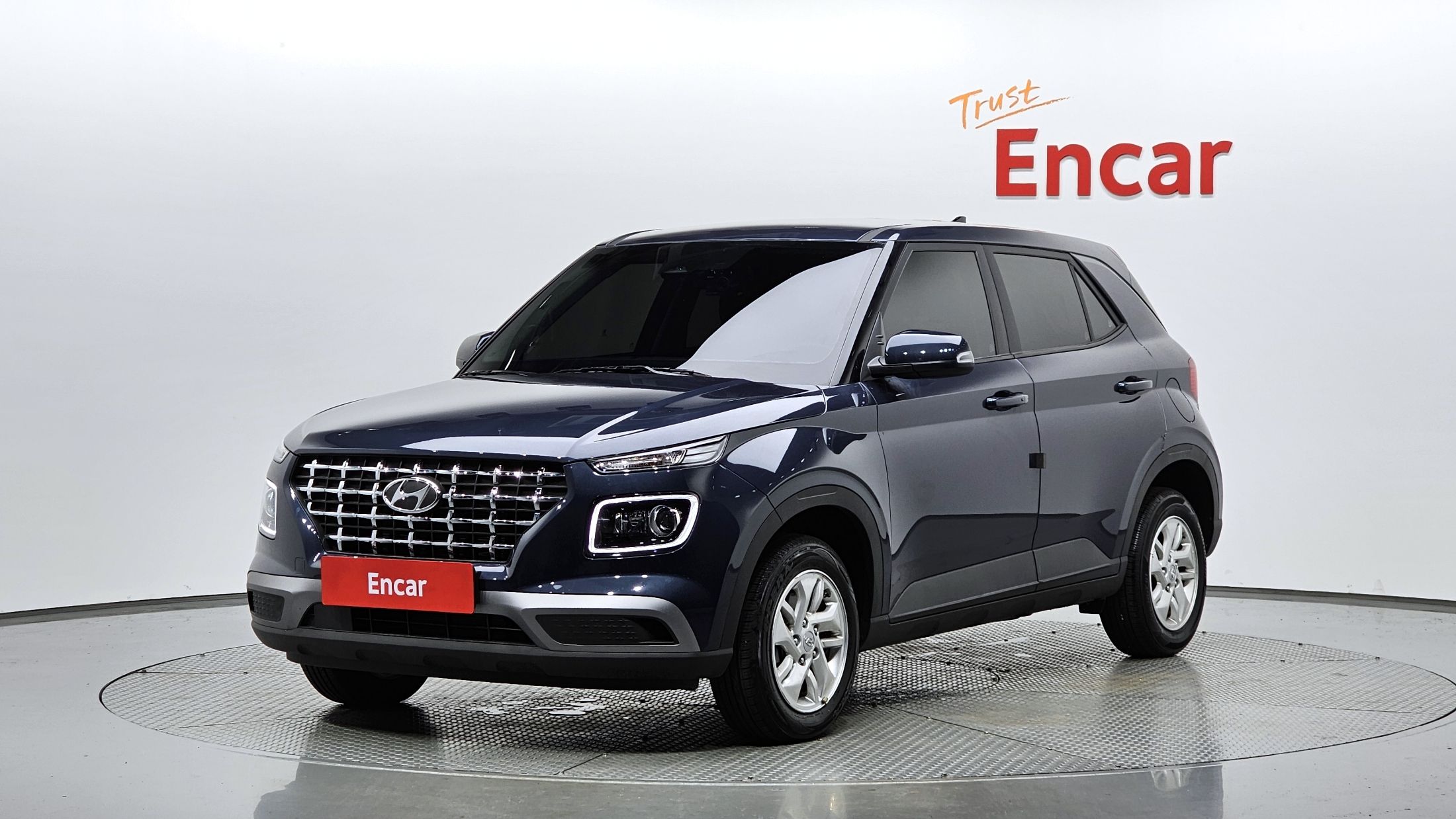 HYUNDAI VENUE 2024