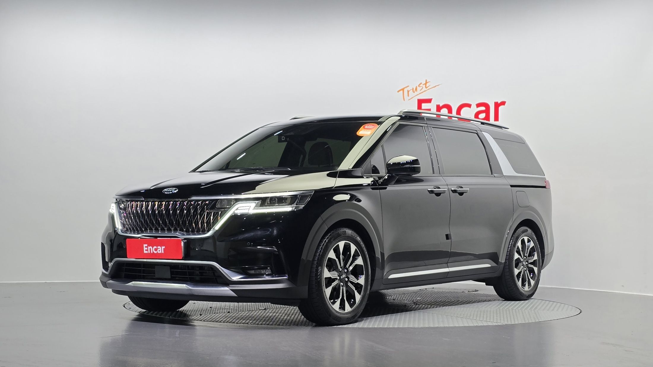 KIA CARNIVAL 2020