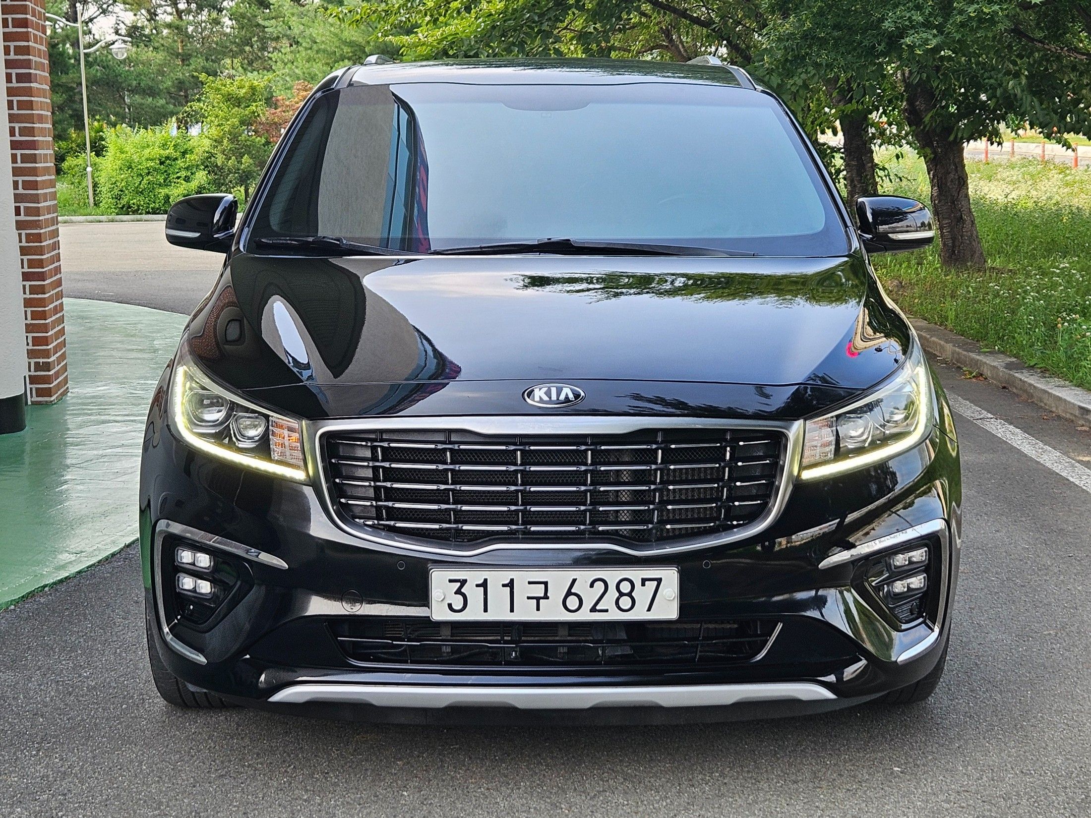 KIA CARNIVAL 2019