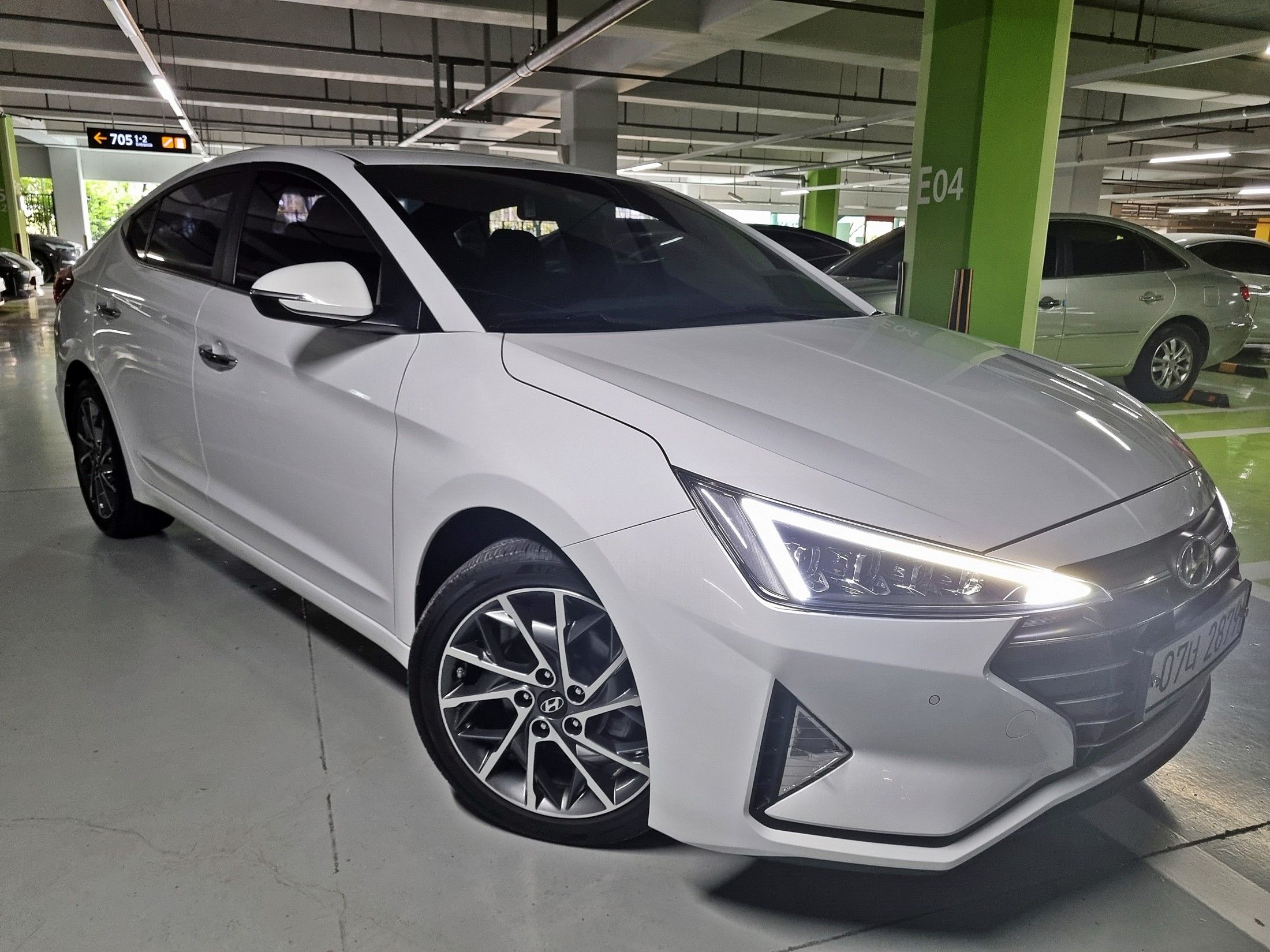 HYUNDAI AVANTE AD 2019