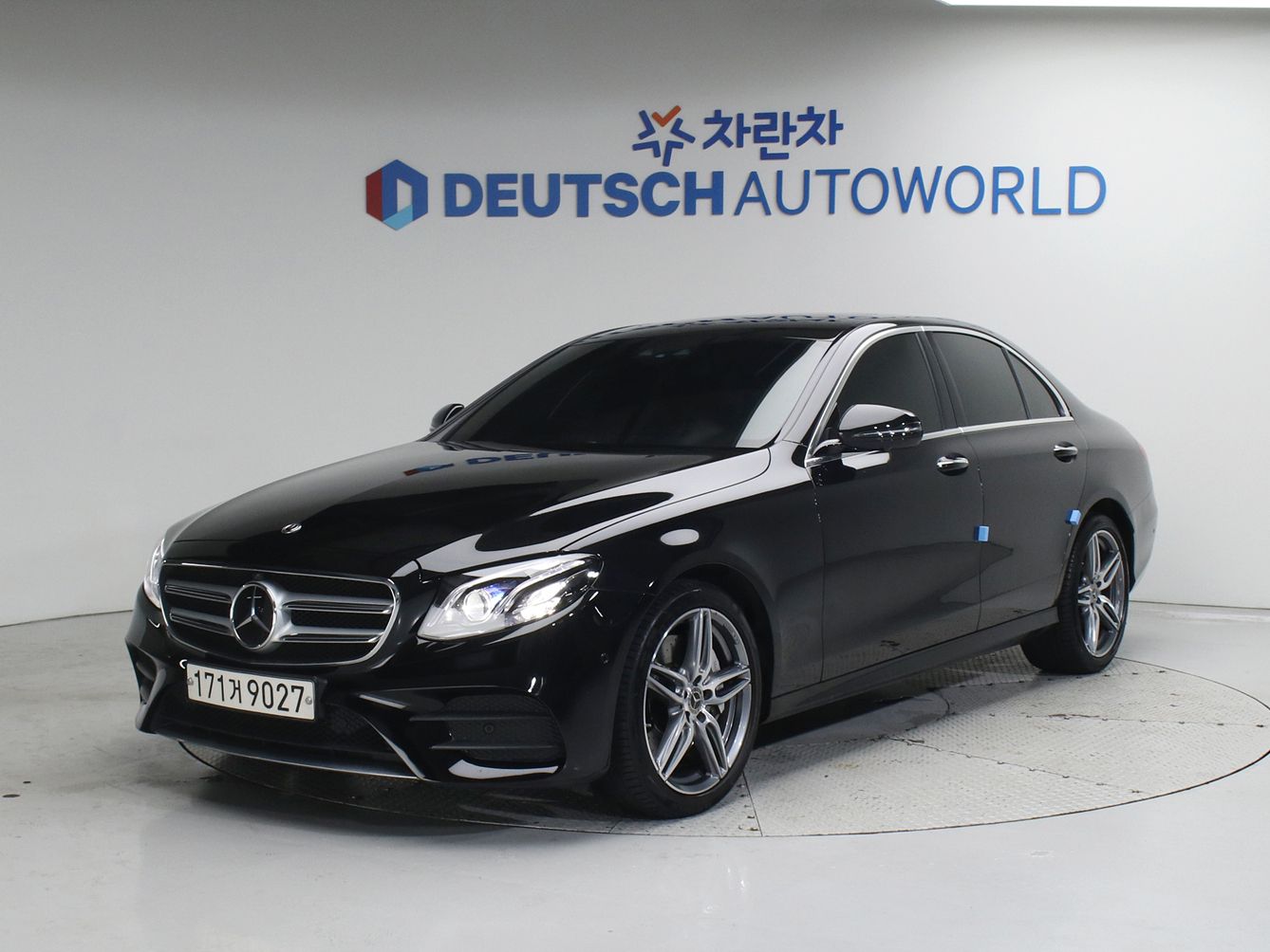 MERCEDES BENZ E-CLASS W213 2020