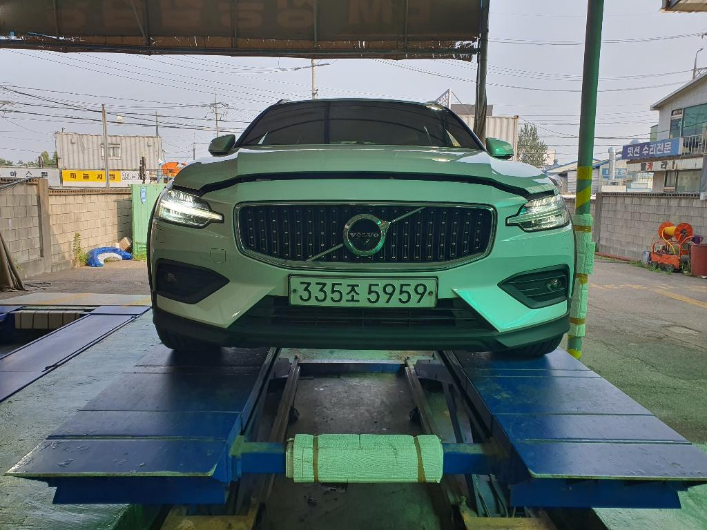 VOLVO V60 CROSS COUNTRY 2020