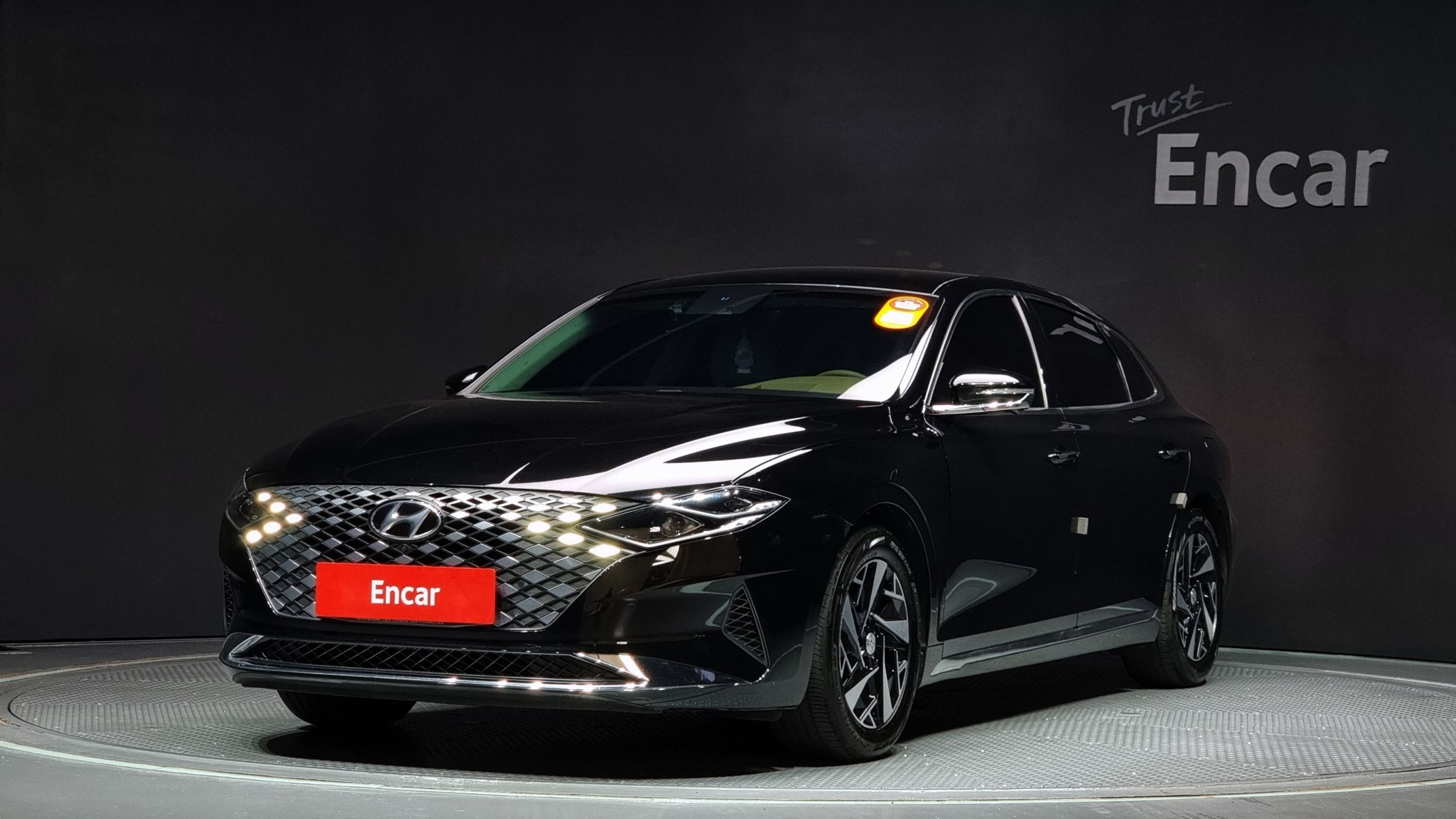 HYUNDAI GRANDEUR IG HYBRID