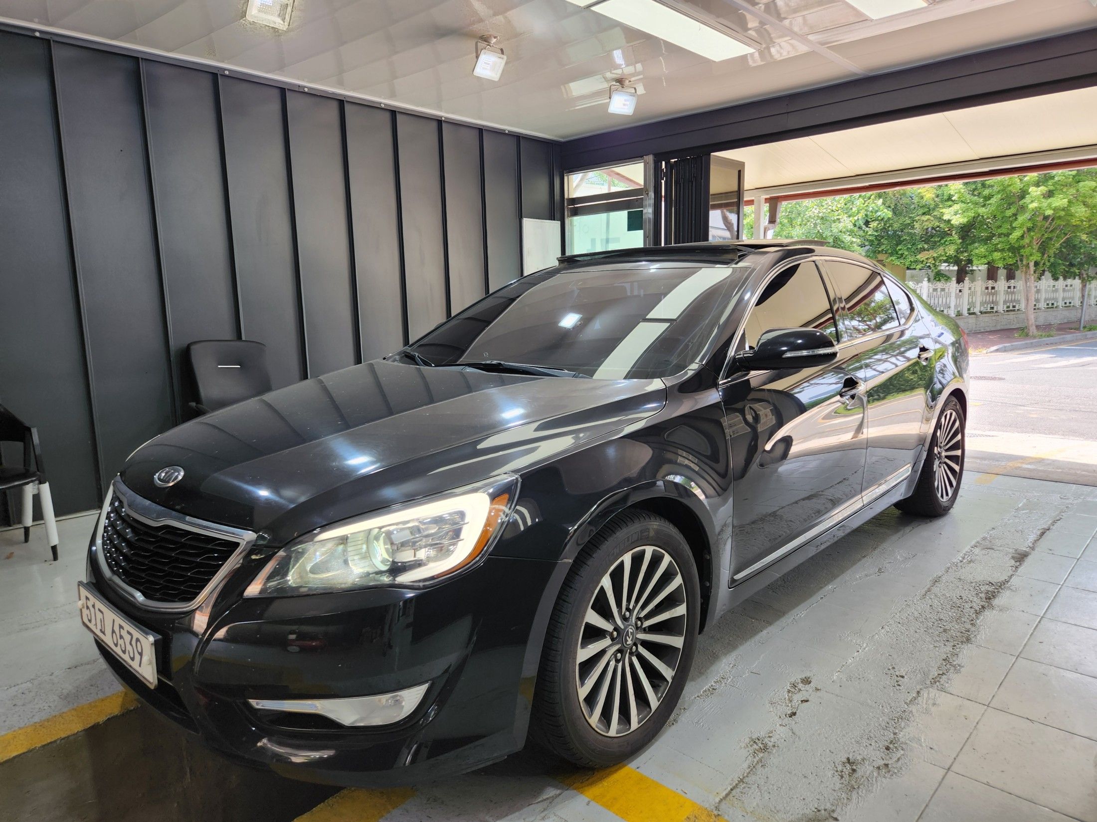 KIA K7 THE PRESTIGE 2011