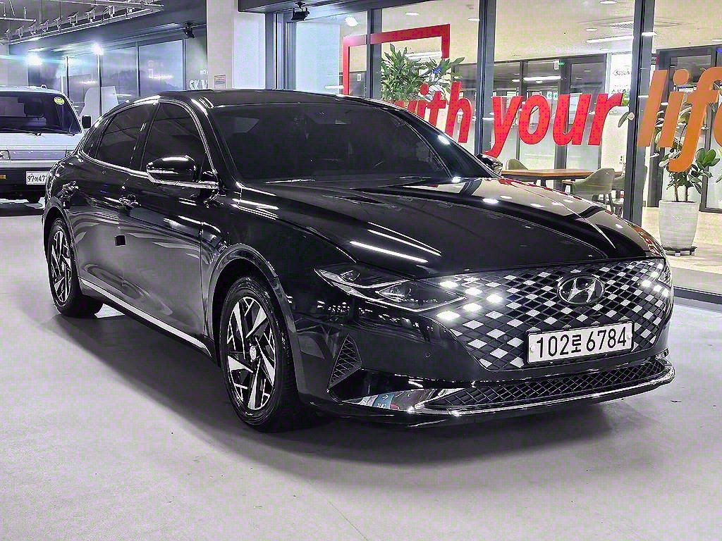 HYUNDAI GRANDEUR IG HYBRID 2021