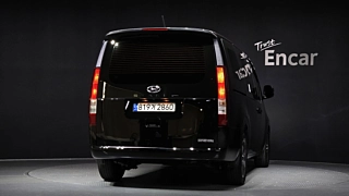 HYUNDAI STARIA  Cargo 5 Seater 2022