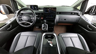 HYUNDAI STARIA  Cargo 5 Seater 2022