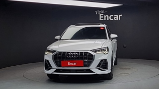 AUDI Q3 F3 2022