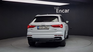 AUDI Q3 F3 2022