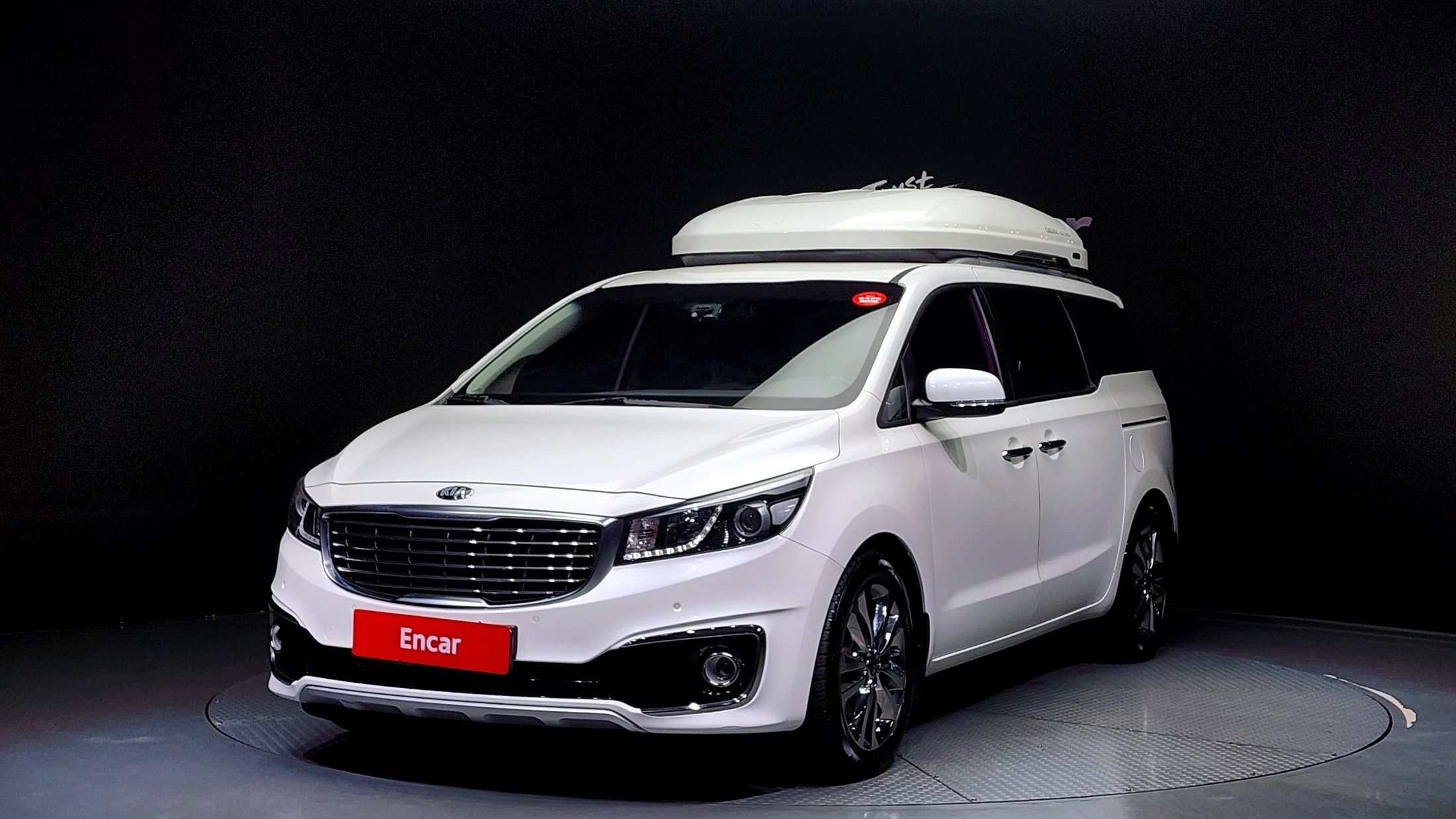 KIA CARNIVAL 2014