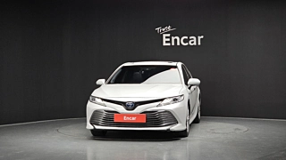 TOYOTA CAMRY XV70 2018