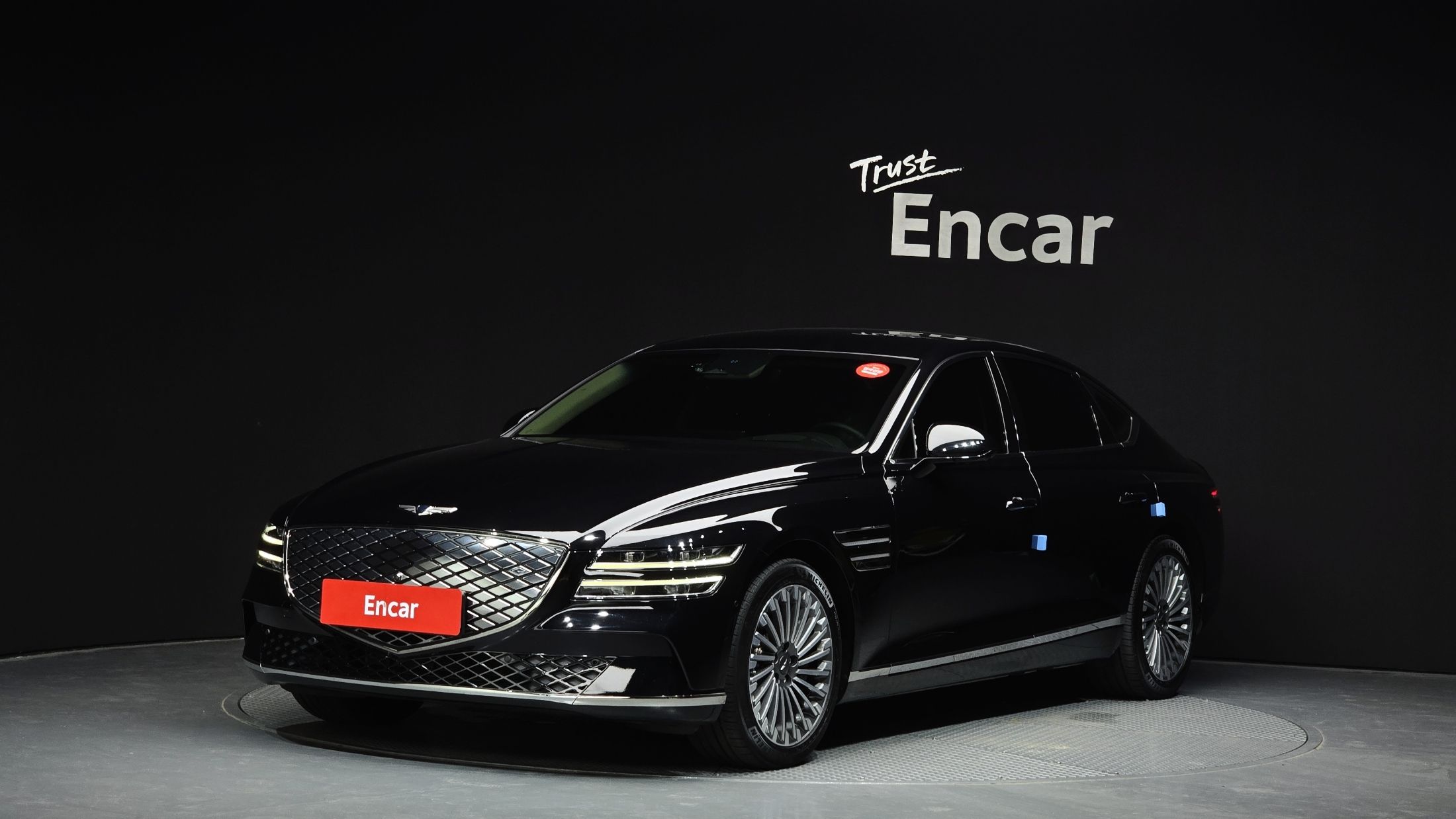 GENESIS ELECTRIC G80 RG3 2022