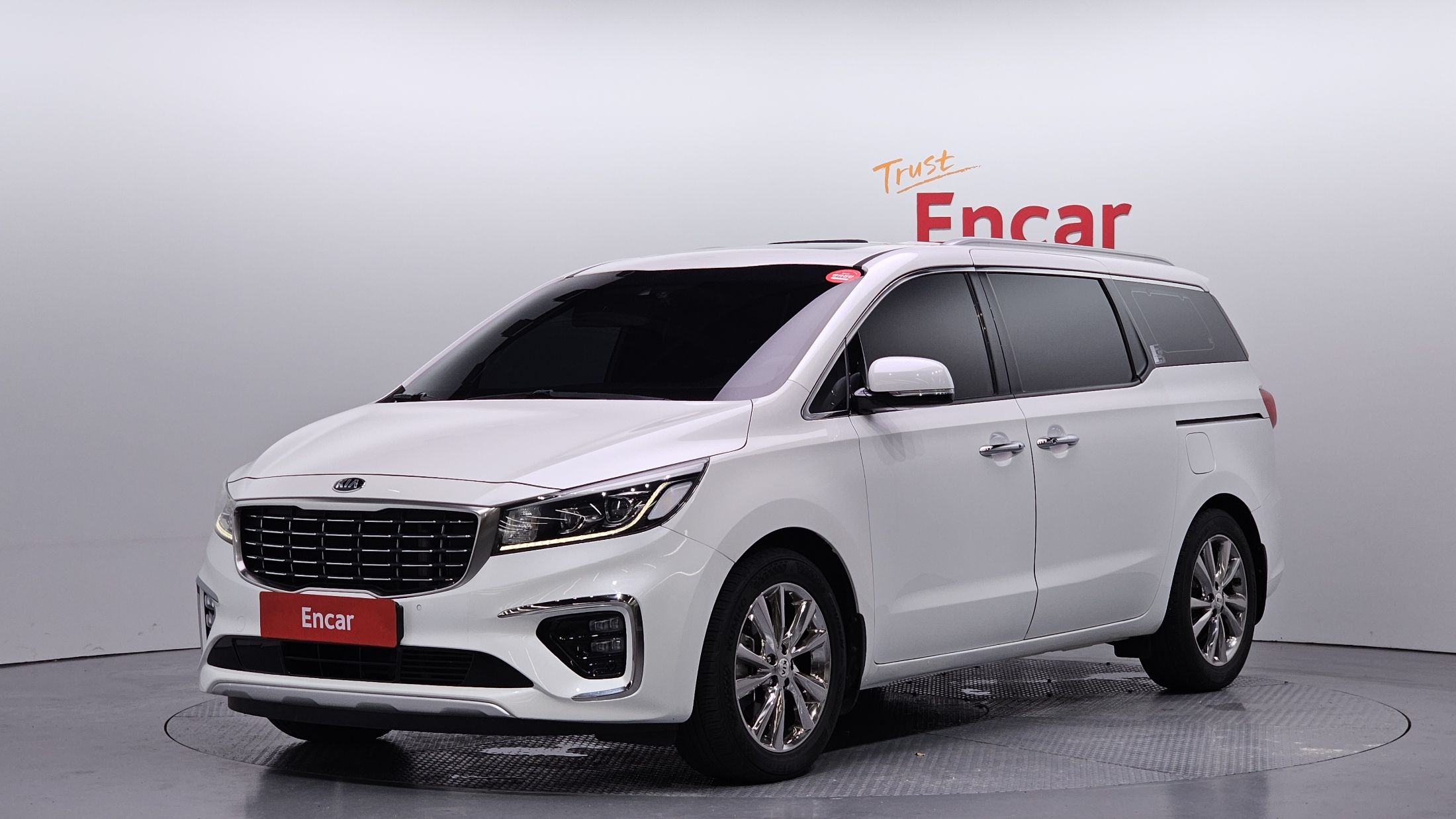 KIA CARNIVAL 2019