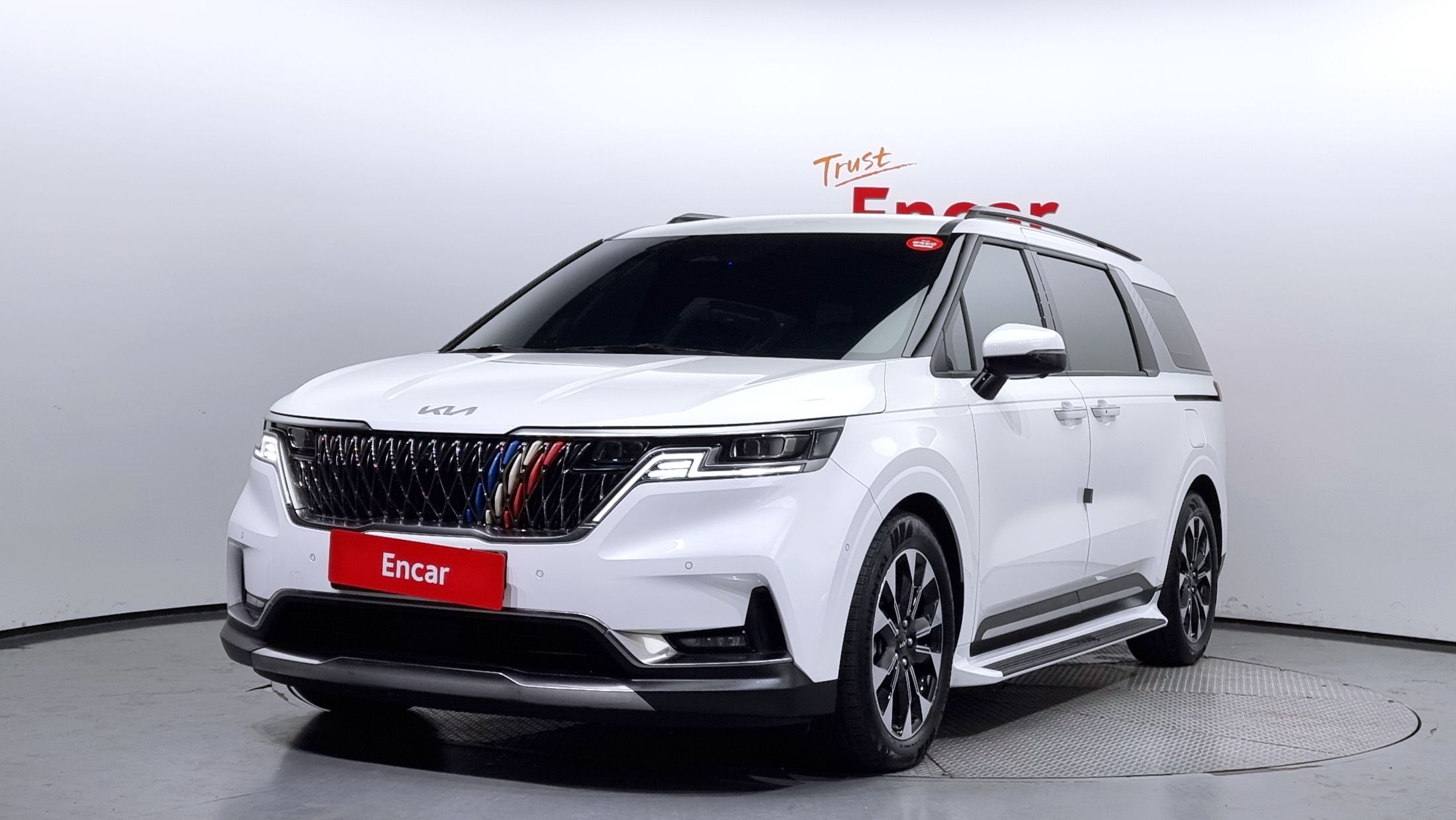 KIA CARNIVAL 2023