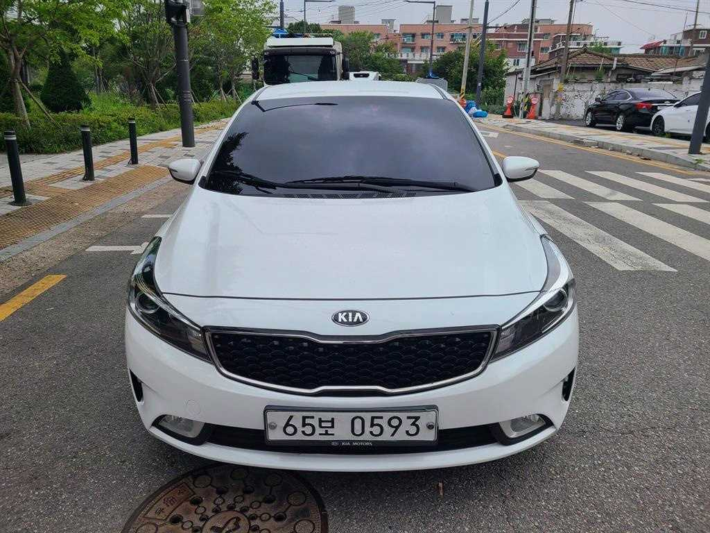 KIA K3 2016