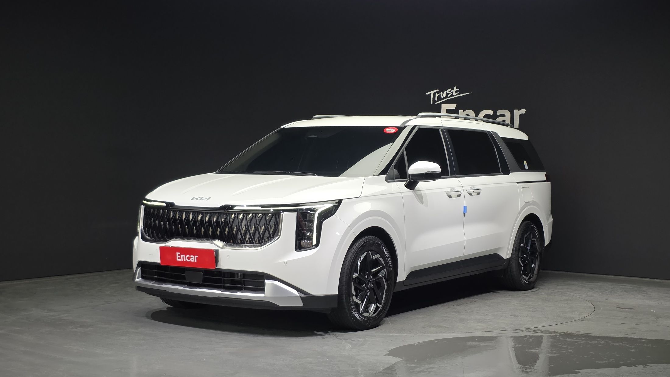 KIA CARNIVAL 2024