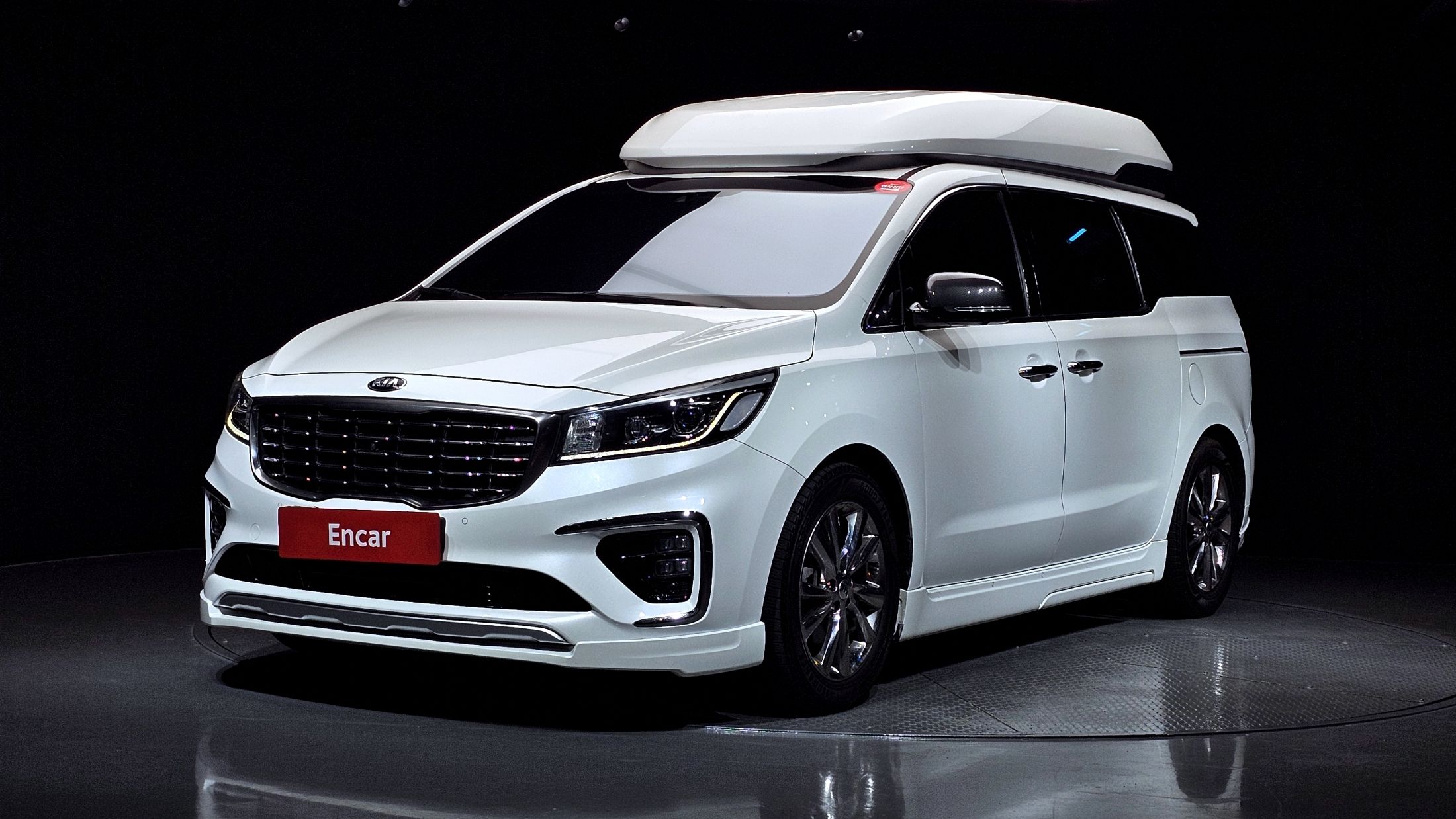 KIA CARNIVAL 2017