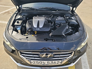 HYUNDAI GRANDEUR IG 2017