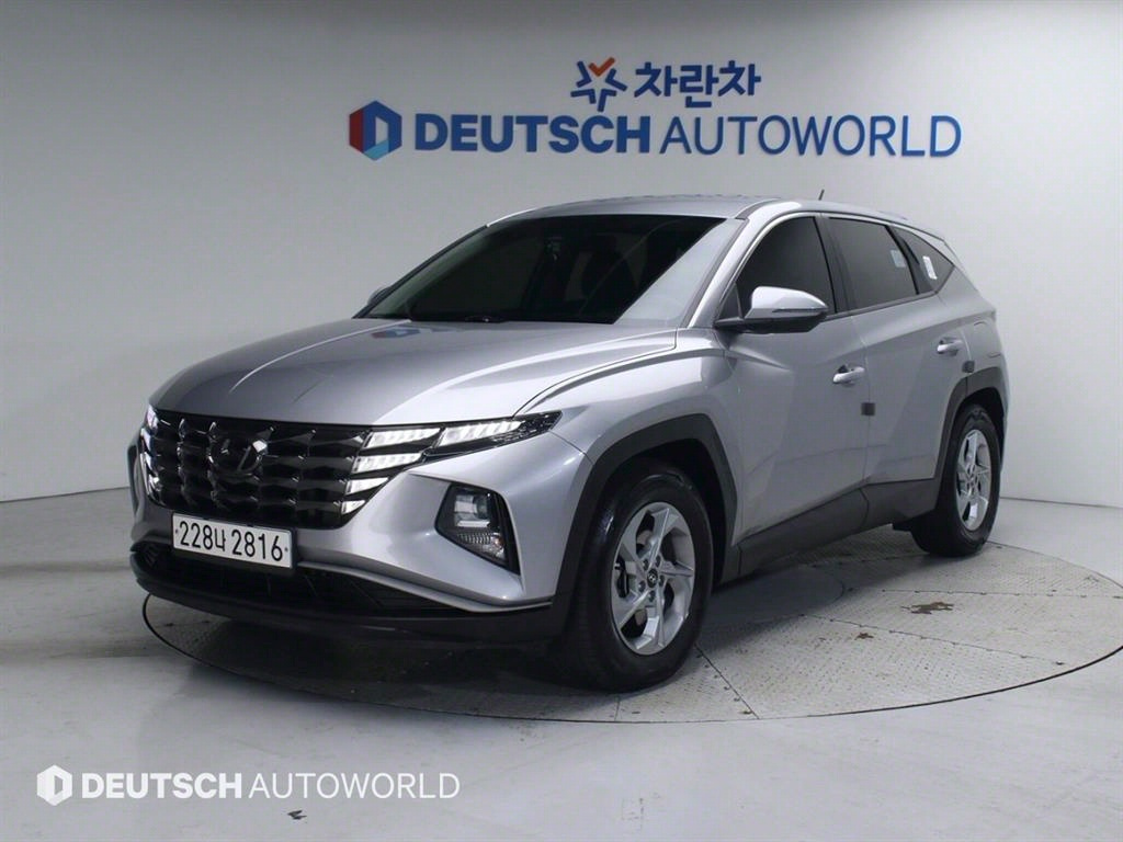 HYUNDAI TUCSON NX4 2021