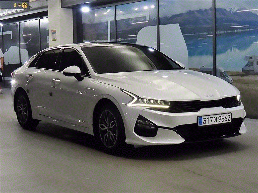 KIA K5 2021