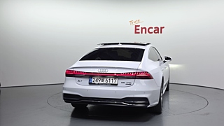 AUDI A7 4K 2020
