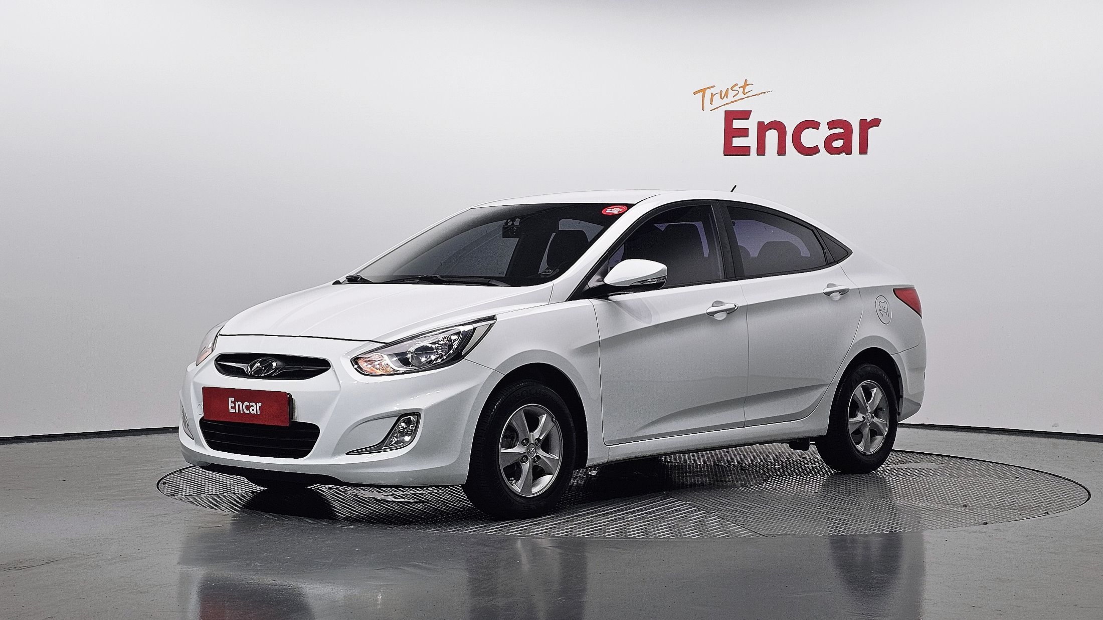 HYUNDAI ACCENT NEW