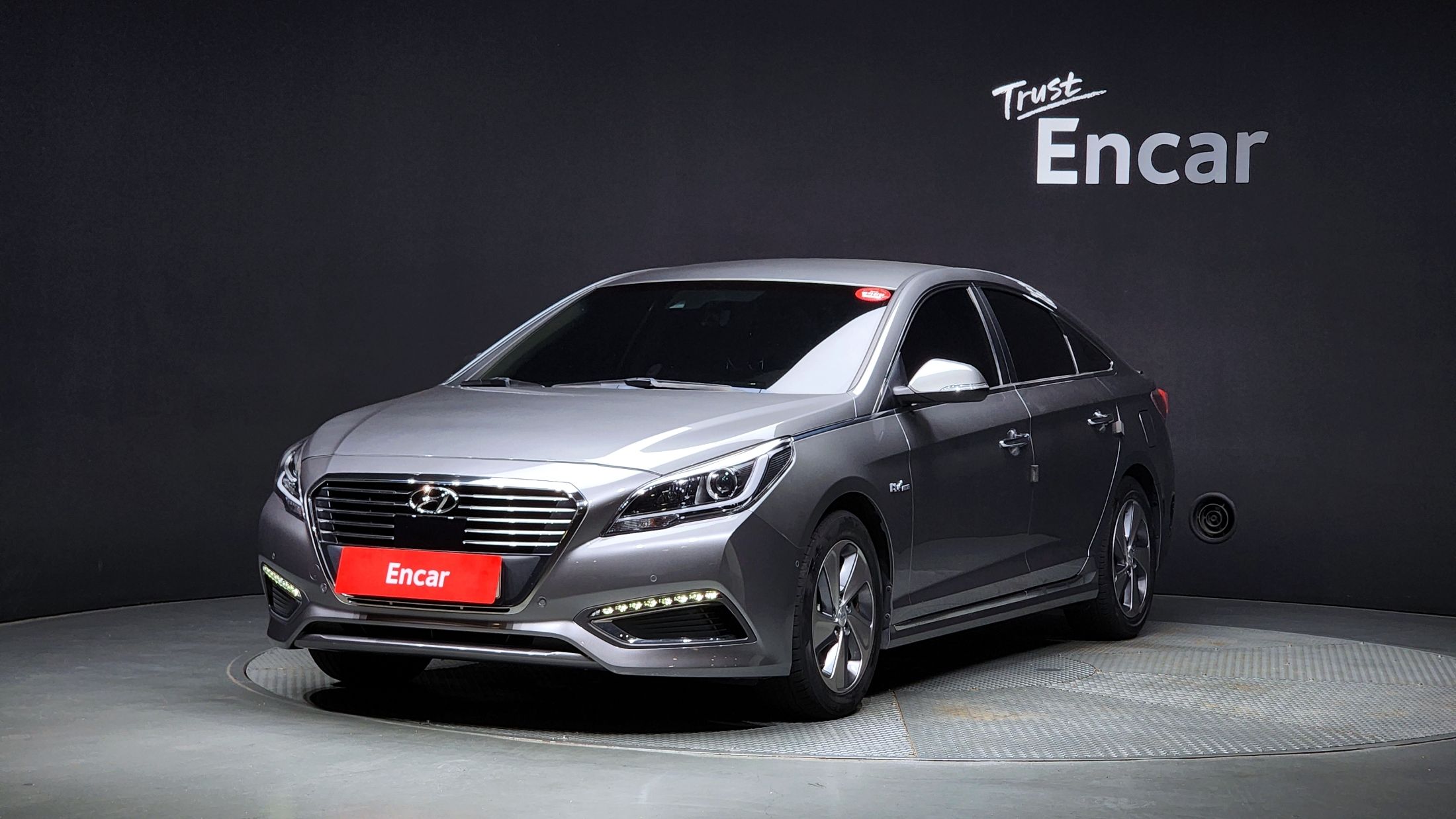 HYUNDAI LF SONATA HYBRID 2017