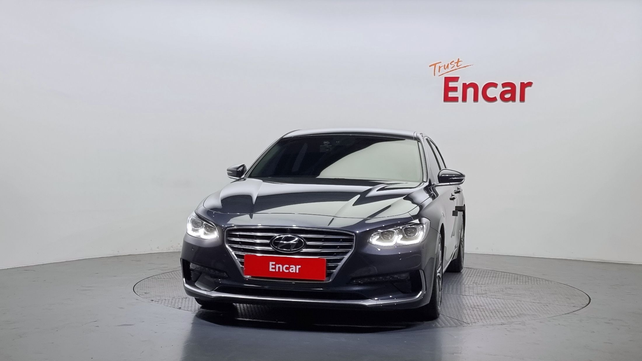 HYUNDAI GRANDEUR IG 2016