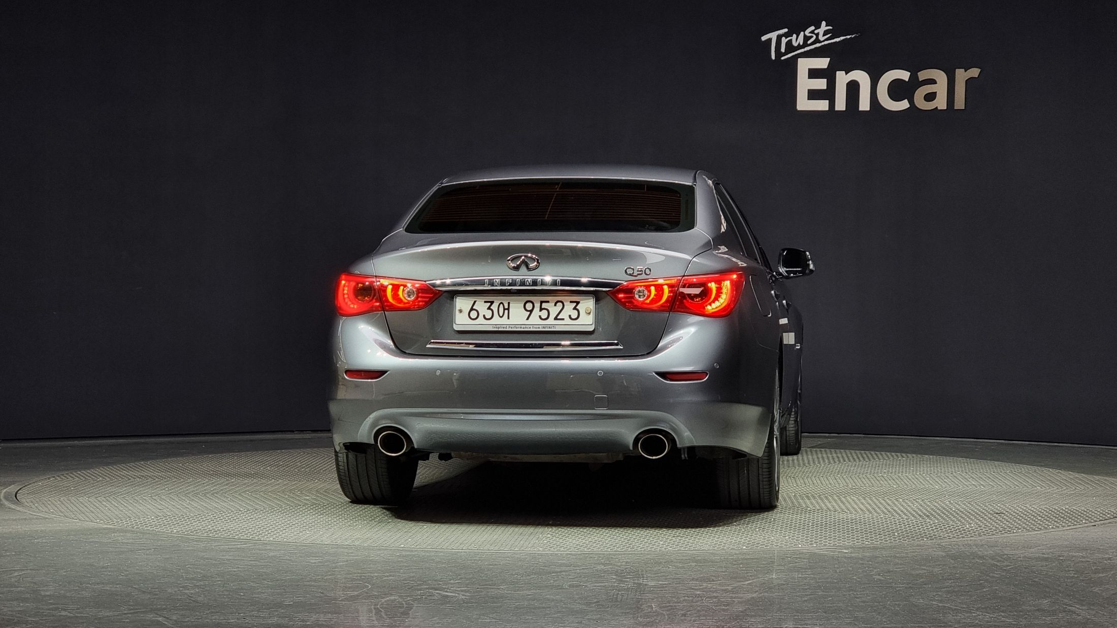 INFINITI Q50 2015