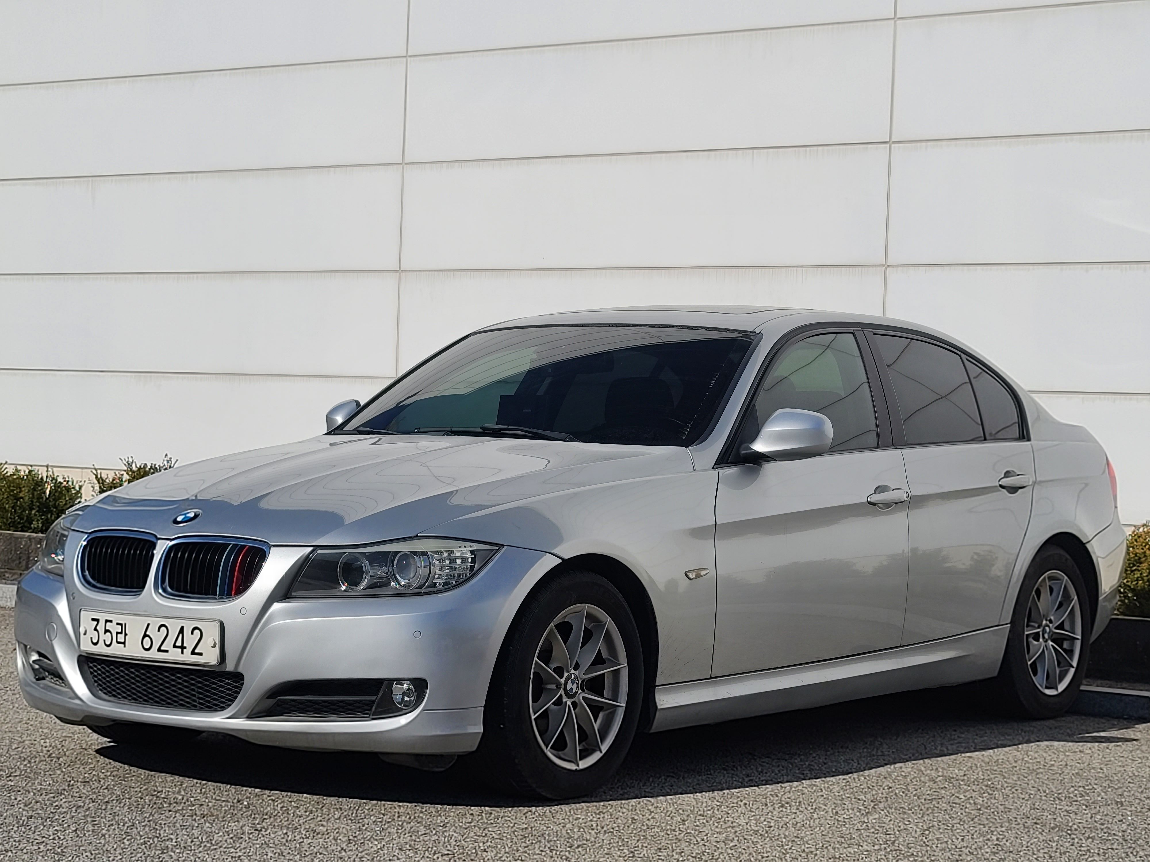Аукционный лист BMW 3-SERIES E90 2011