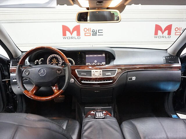 MERCEDES BENZ S-CLASS W221