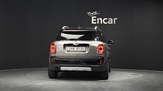 MINI COUNTRYMAN COOPER D 2018