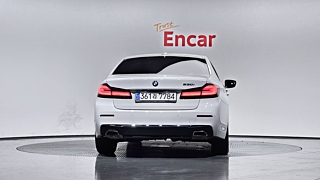 BMW 5-SERIES G30 2020