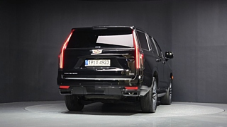 CADILLAC ESCALADE 2023