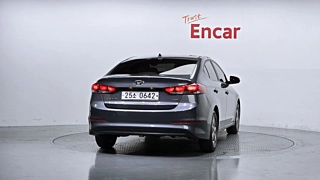 HYUNDAI AVANTE AD 2016