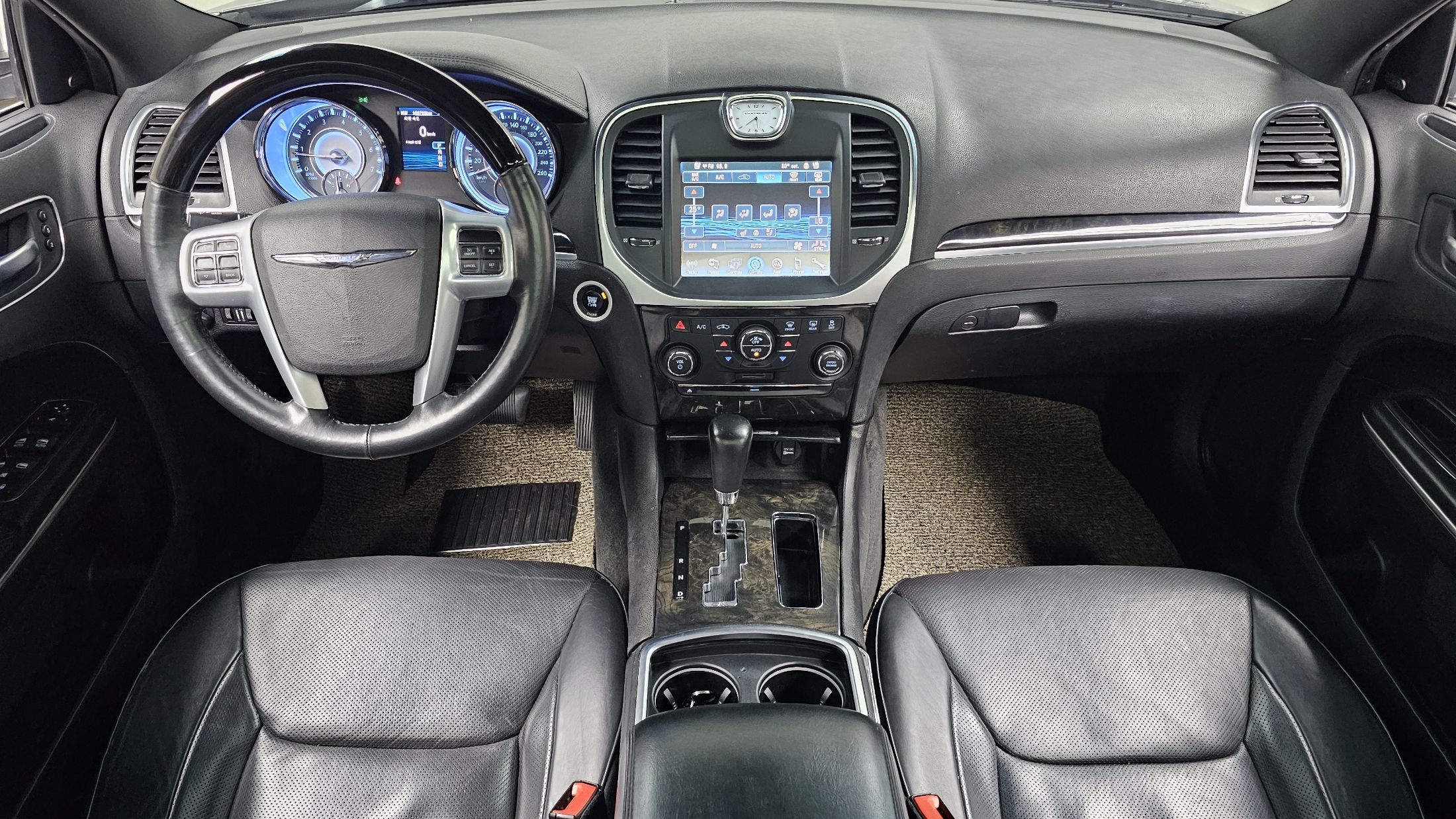 CHRYSLER 300C 2014