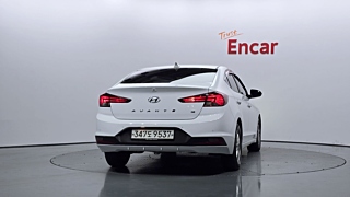 HYUNDAI AVANTE AD 2020