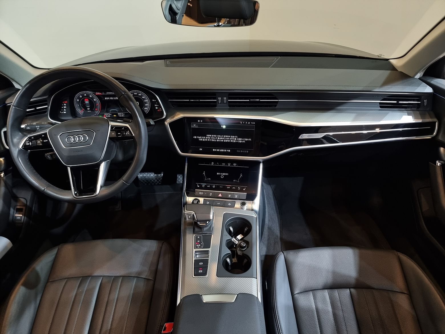 AUDI A6 C8 2023