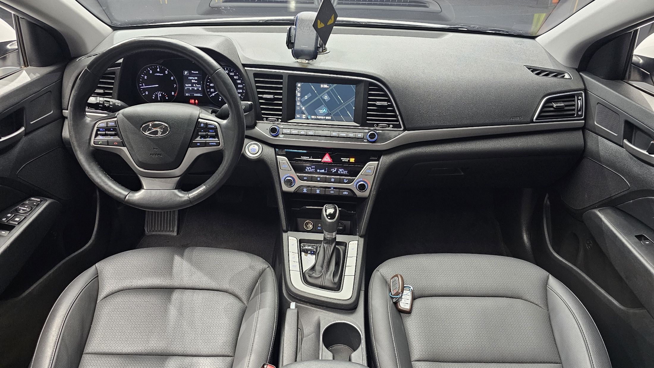 HYUNDAI AVANTE AD 2015