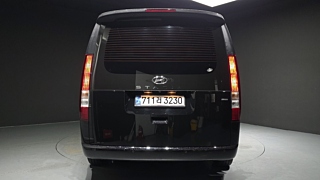 HYUNDAI STARIA 2023