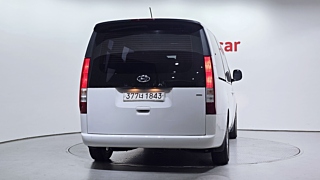 HYUNDAI STARIA 2021