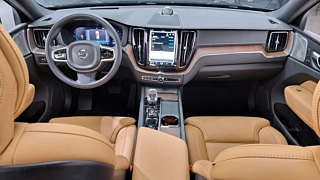 VOLVO XC60 2022