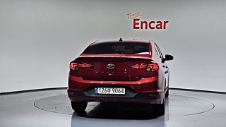 HYUNDAI AVANTE AD 2018