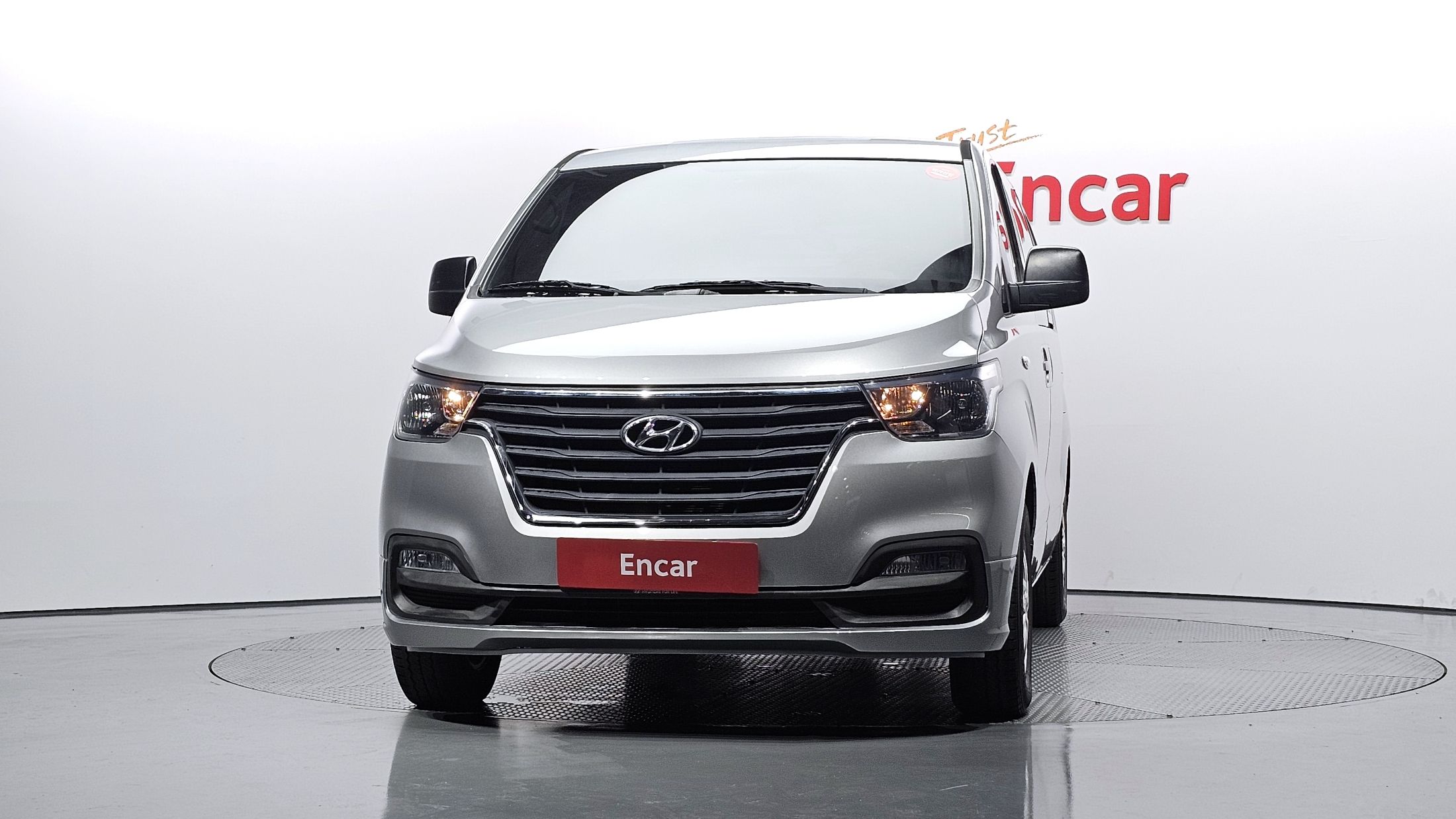 HYUNDAI STAREX GRAND 2019