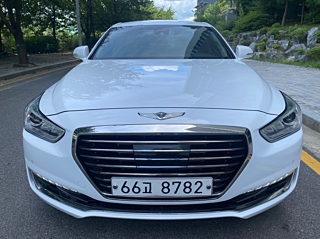GENESIS EQ900 2016