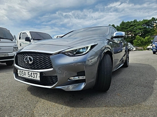INFINITI Q30 2017