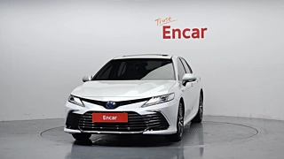 TOYOTA CAMRY XV70 2024
