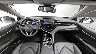 TOYOTA CAMRY XV70 2024