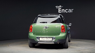 MINI COUNTRYMAN COOPER D 2016