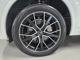 AUDI Q5 FY 2023